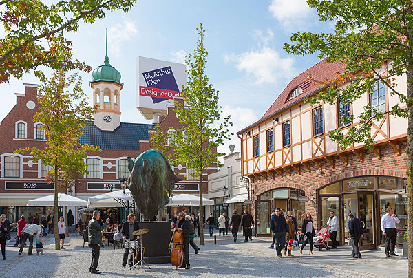 Marktplatz im Designer Outlet Neumünster