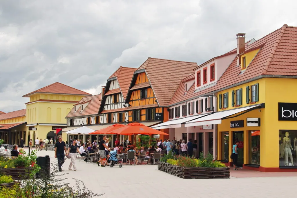 Ladenstraße in Roppenheim