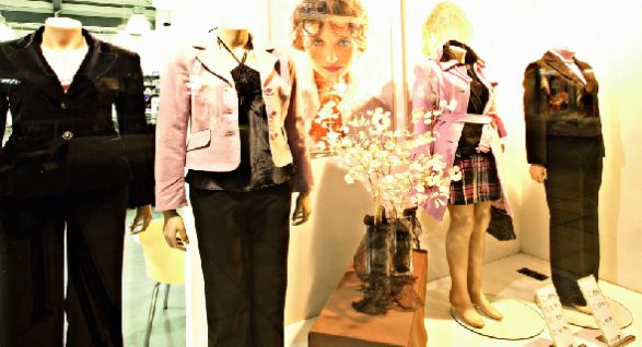 Shop windows at Zweibrücken Fashion Outlet